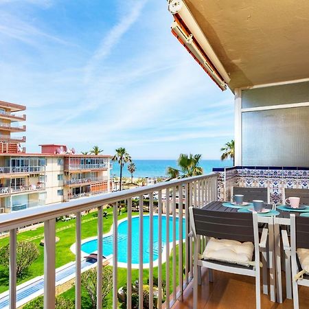 Beachfront Seaview Apartment In Los Boliches By Costarentals - Ref 141 Fuengirola Exterior photo